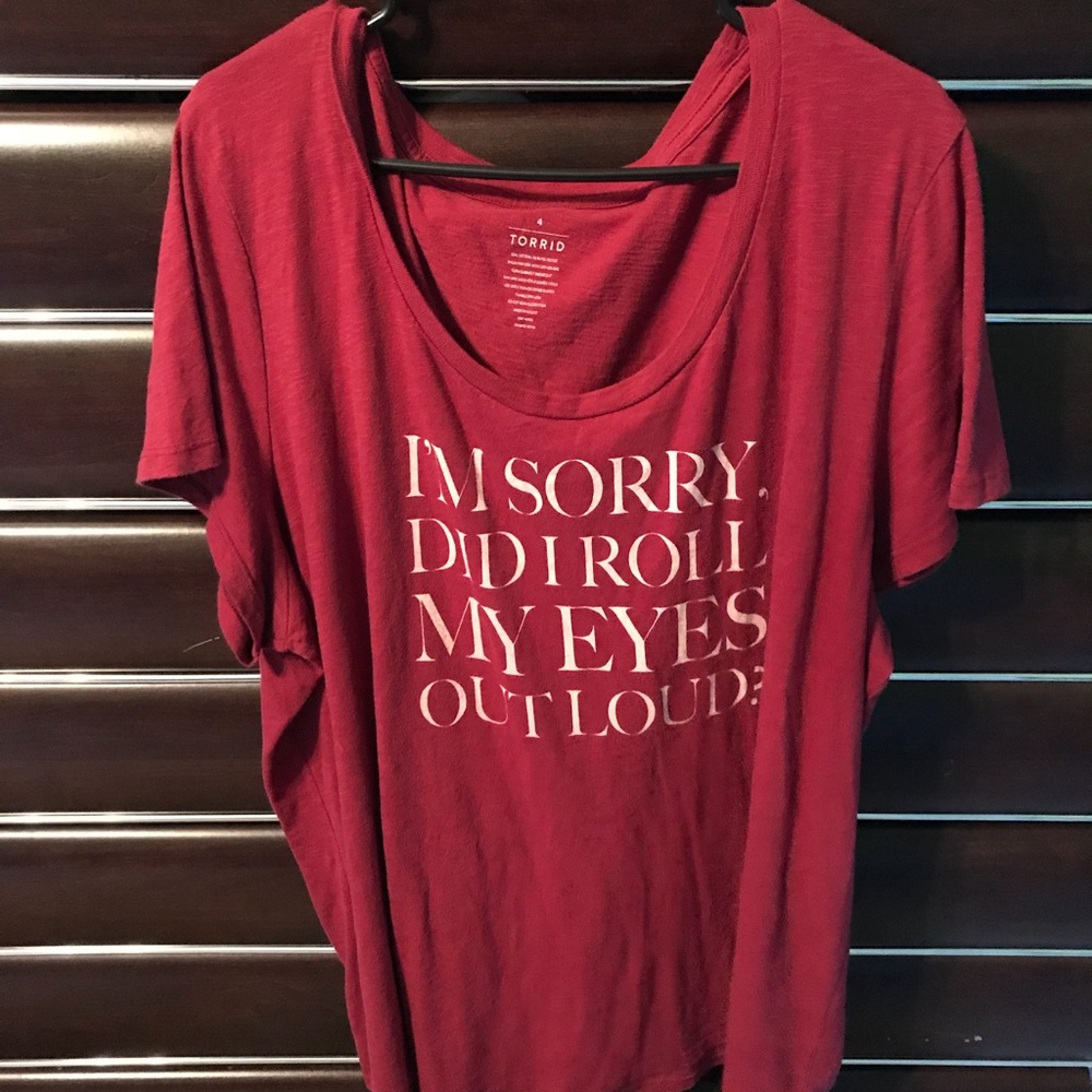 Maroon tee